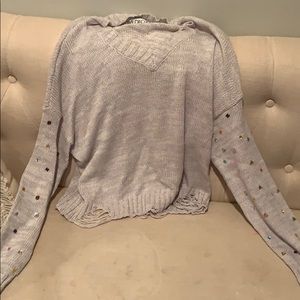 V neck light sweater